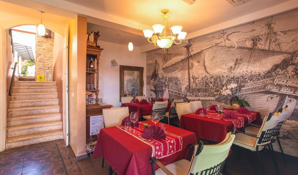 Guesthouse Mimbelli Orebić Eksteriør billede